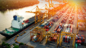 Ngân hàng UOB nâng dự báo tăng trưởng GDP của Việt...